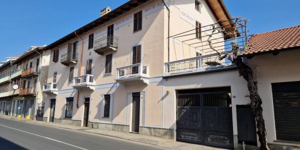 QUADRILOCALE CON AUTORIMESSA A VIGLIANO BIELLESE