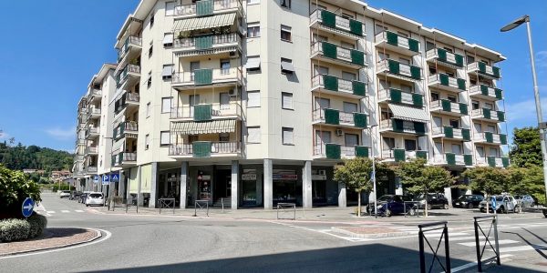 ALLOGGIO NON ARREDATO CON CANTINA E SOFFITTA
