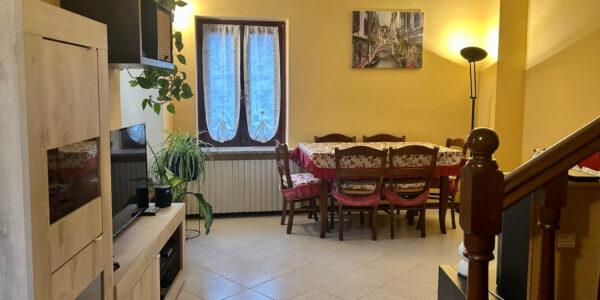 CASA IN AFFITTO ARREDATA CON AUTORIMESSA