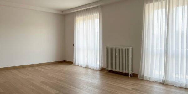 ATTICO IN FASE DI RISTRUTTURAZIONE CON VISTA MONTAGNE