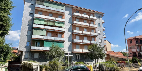 APPARTAMENTO CON BOX, CANTINA E SOFFITTA